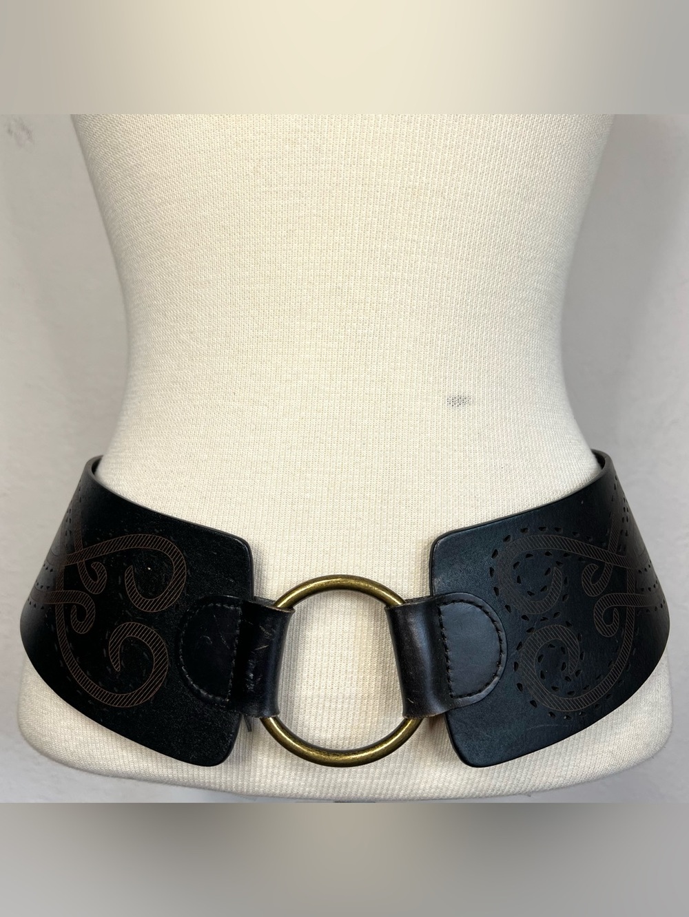 Hobo Wide Black and Brown Leather Waist Belt with Brass Ring